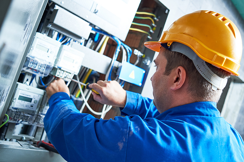 Become An Electrician in Rochdale Greater Manchester